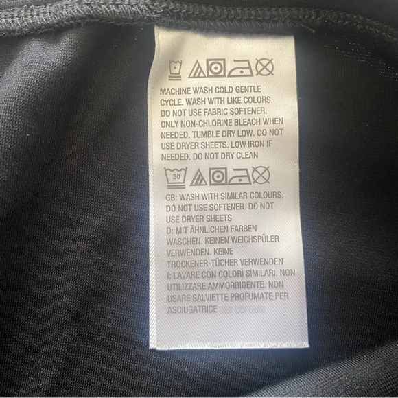 Elizabeth & Clarke Black Diagonal Elastic Waist Skirt XL - Picture 8 of 8